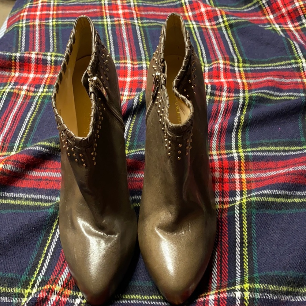 ENZO ANGIOLINI WOMENS SHOES SIZE 10 BROWN BOOTIES.